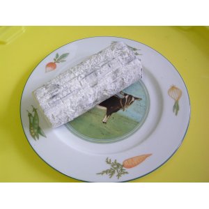 Bûche pur chèvre affinée cendrée