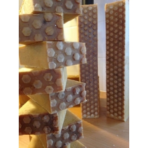 Savon lait de chèvre miel