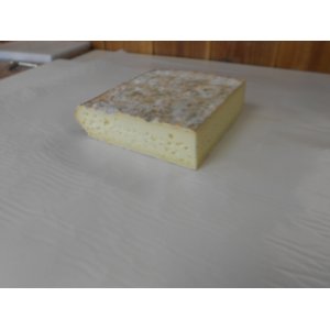 Tomme des Ardoisiers 2000g