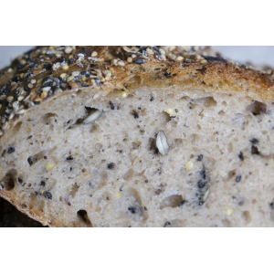 Pain au levain - multigraines (1 kg)