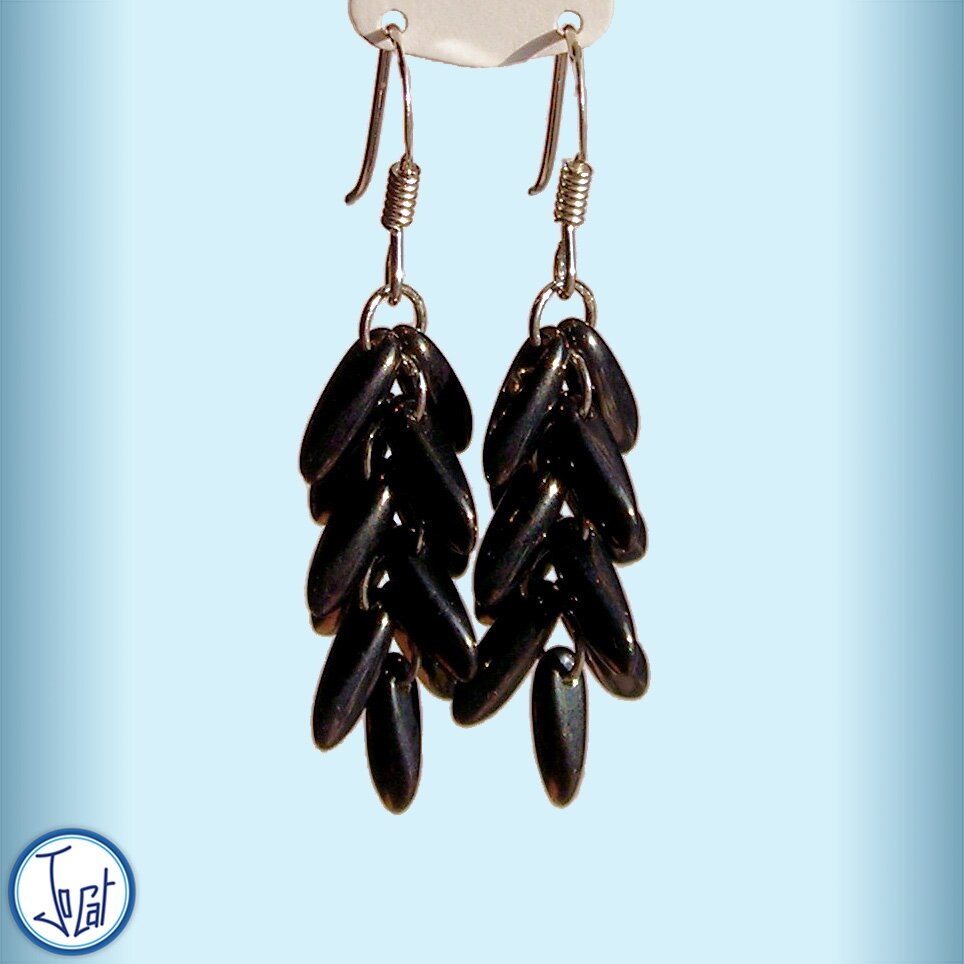 Boucles d'oreilles Croix en Acier Chirurgical noire Huggies - 1