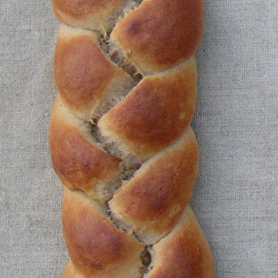 Brioche tressée au levain