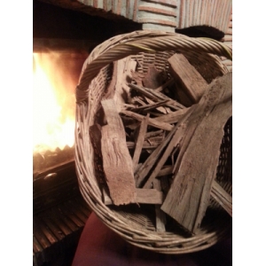 Bois en éclats pour barbecue et cheminée