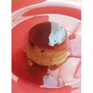 Panna cotta au coulis de fruits rouges au lait de chèvre