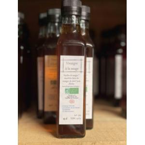 Vinaigre à la sauge
