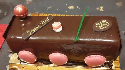 Bûche boule de neige 8 personnes