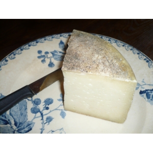 Tomme de brebis au lait cru entier
