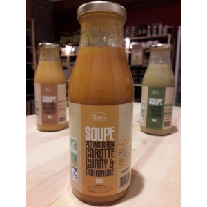 Soupe bio : potimarron, carotte, curry et coriandre