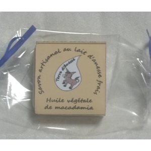 Savon artisanal au lait d'ânesse frais- macadamia