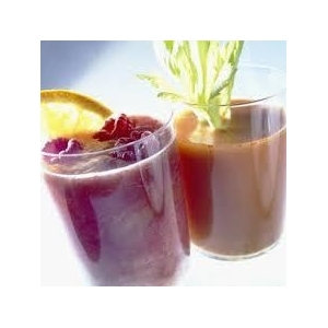 Jus de légumes et fruits frais (carottes, betteraves, pommes)-
