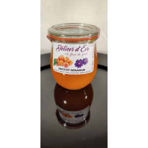 Abricot et fleurs de géranium