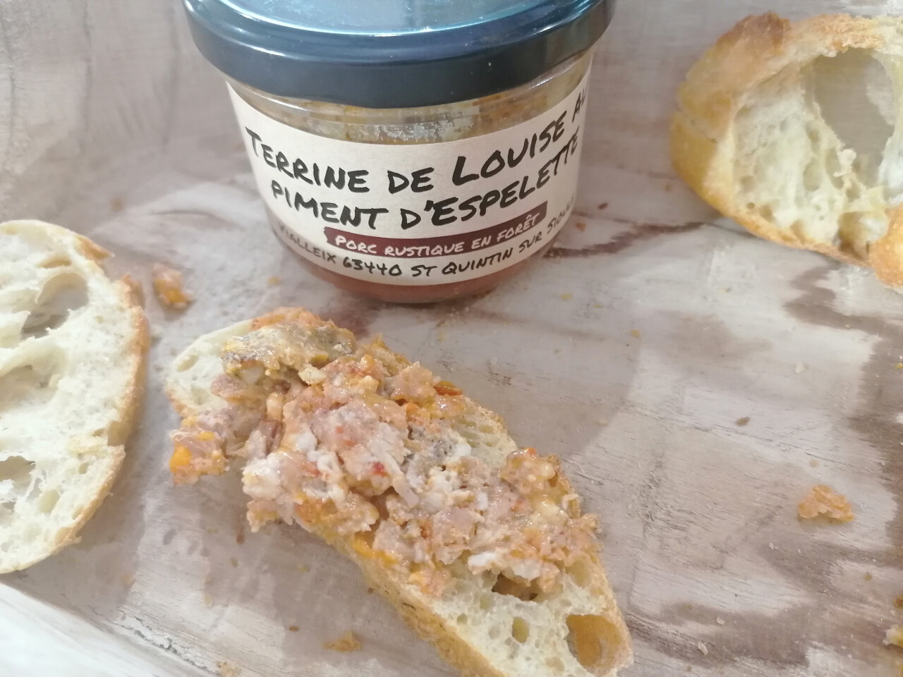 Terrine de campagne de louise au piment d'espelette 180 g La Ferme
