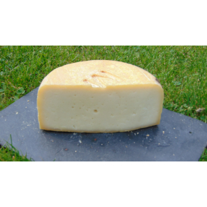 Tomme de chèvre 3mois d'affinage