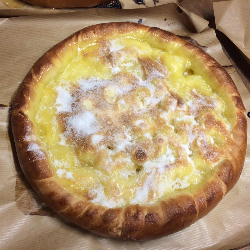 Gateau De Menage 1 U Sarl Cuenot Gerard Boulangerie Patisserie Locavor Fr