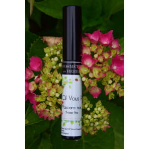 Mascara noir brosse fine