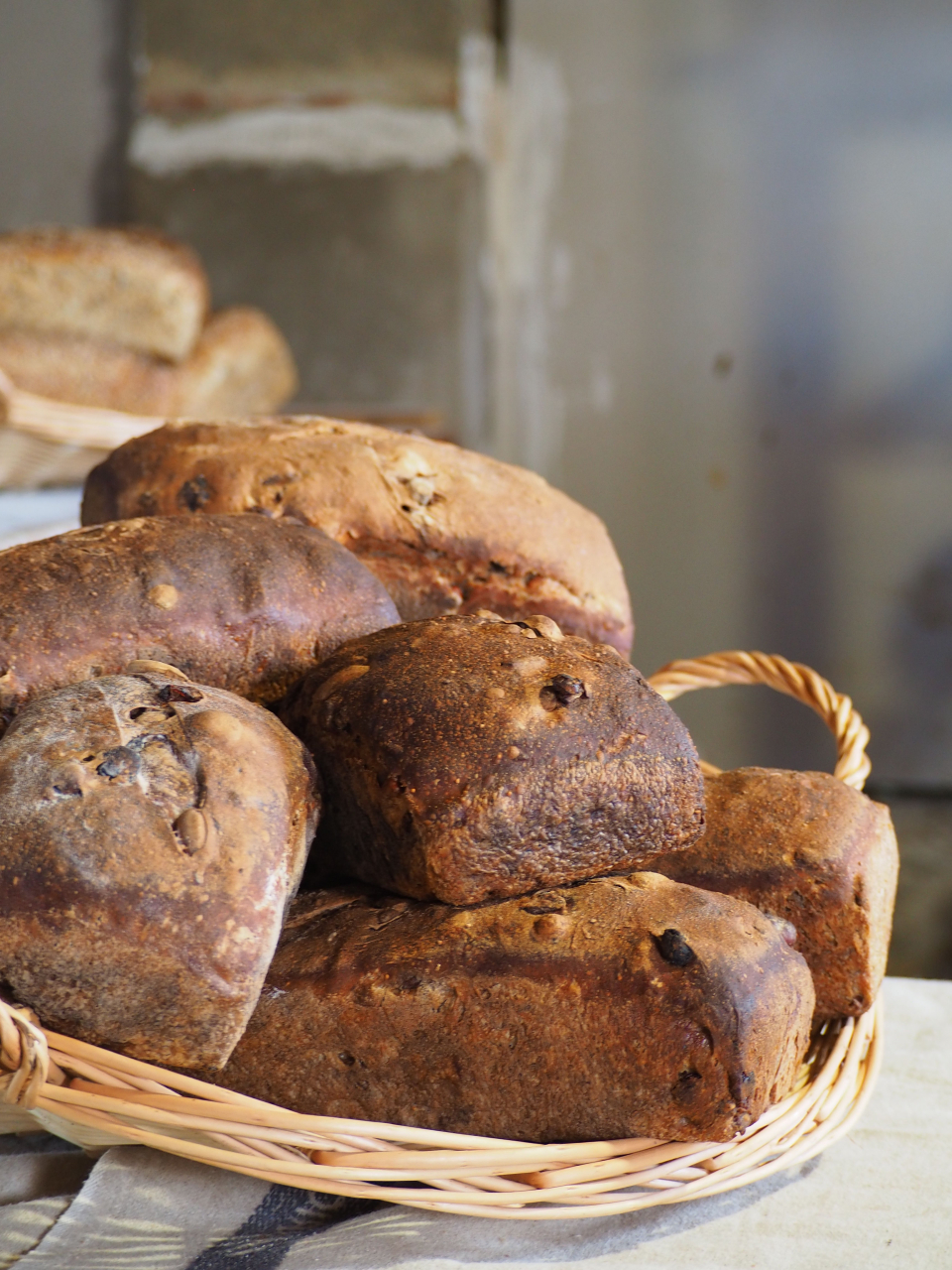 Pain Sans Gluten A La Chataigne 400 G Les Pains D Abord Locavor Fr