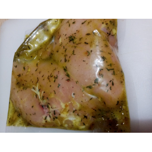 Filet de poulet mariné thym citron