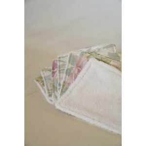 Carrés nettoyants pour la peau