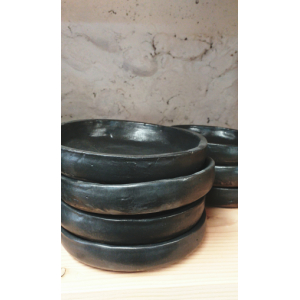 Assiette écuelle noire