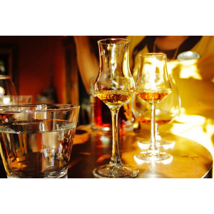 Bougie parfumée vieux rhum