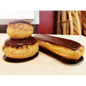 Eclair au chocolat