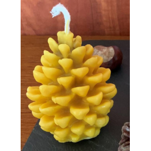 Bougie pomme de pin