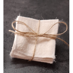 Lingettes démaquillantes carré