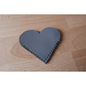Marque page coeur gris