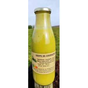 Soupe de courgettes safranée