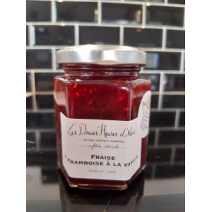 Fraise et framboise à la vanille