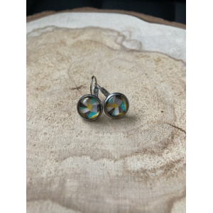 Boucle d’oreille dormeuse géométriques