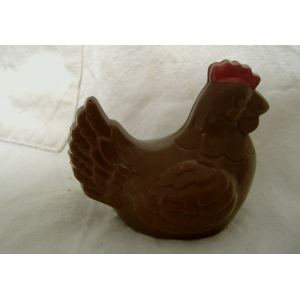 Petite poule chocolat noir