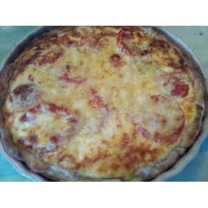 Quiche aux courgettes, tomates et champignons