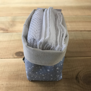 Panière + 14 lingettes bleu à pois