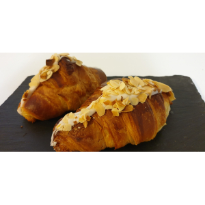 Croissant aux amandes