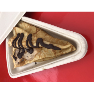 Crêpe aux poires rôties sauce chocolat