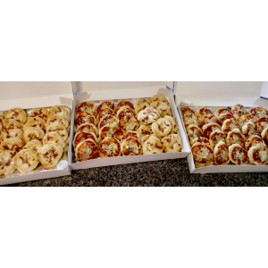 Plateau de mini pizzas et tartes flambées