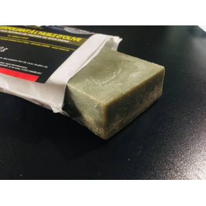 Savon de gommage à l'huile d'olive
