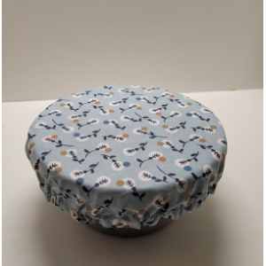 Charlotte à bol, saladier, plat bleu