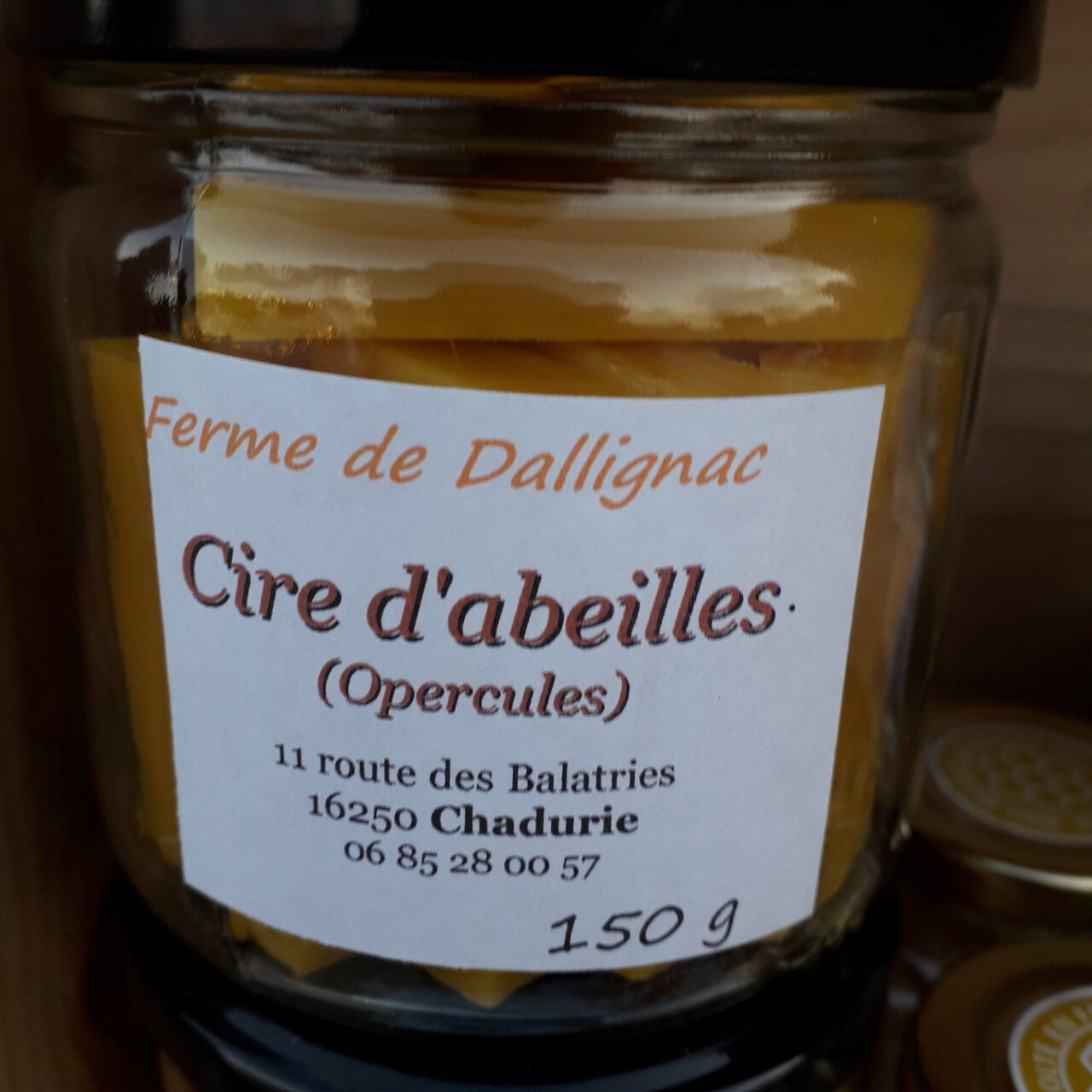 BeeHappy 100% Pure Cire d'Abeille en Pastilles - 250g - Cire d'Abeille Bio pour Cosmétique, DIY et Bougies - Cire Abeille Bio de Haute Qualité