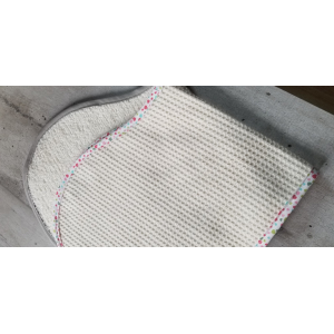 Lot de 2 bavoirs d'épaule, couleur crème