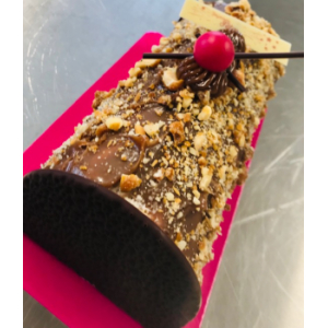 Buche noisettine 4/6 parts