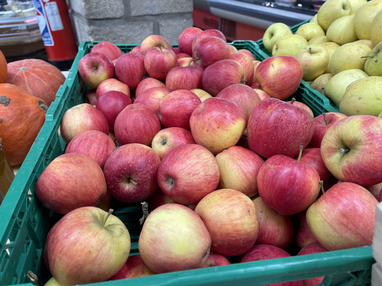 Pommes bio « pinova » - 1 kg - La Ferme Hozabeilles 