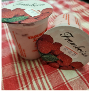 Yaourt à l'unité brassé à la framboise
