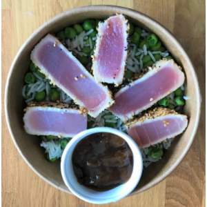 Tataki de thon et salade de riz