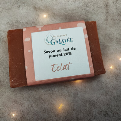 Savon éclat au lait de jument