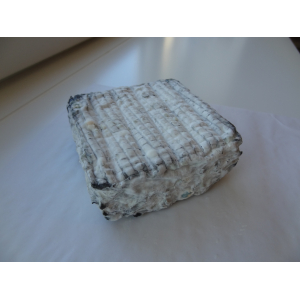 Le pavé cendré de chèvre entre-deux