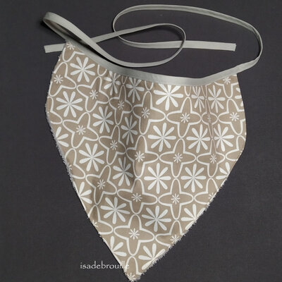 Bavoir adulte bandane taupe
