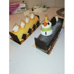 Bûche mousse chocolat framboise 4 personnes