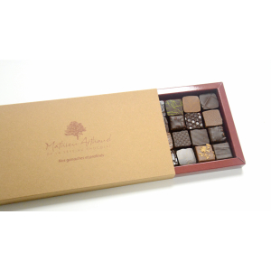 Coffret 32 ganaches et pralinés - 200g -